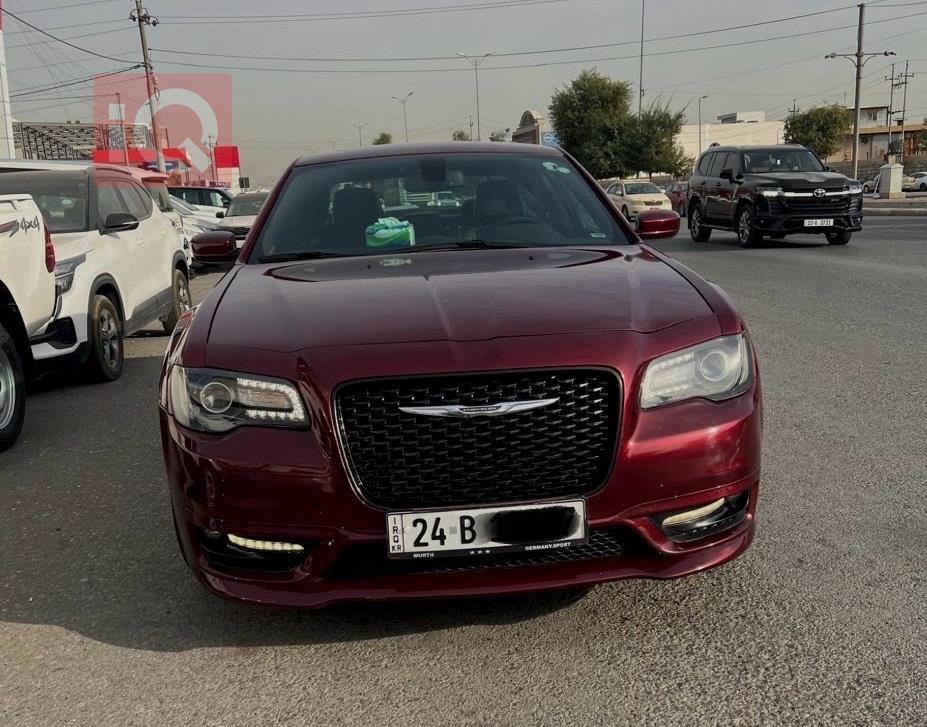 كرايسلر 300